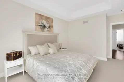 29 Nardini Lane N Richmond Hill ON L4C 1C2