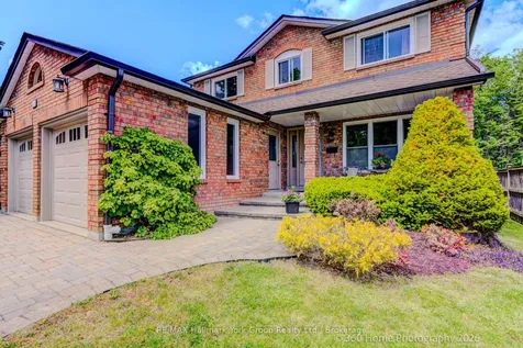 42 Lanewood Drive Aurora ON L4G 4T8