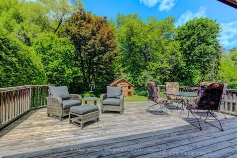 42 Lanewood Drive Aurora ON L4G 4T8