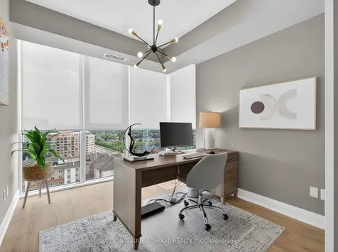 10 Gatineau Drive Vaughan ON L4J 0L2