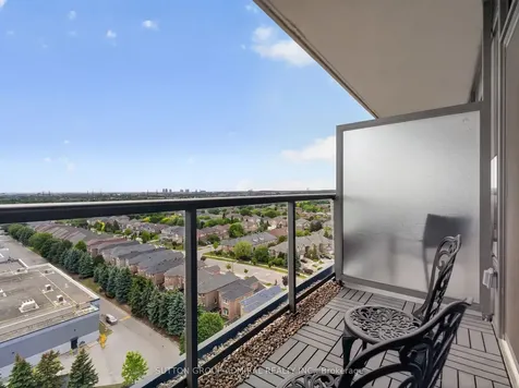 10 Gatineau Drive Vaughan ON L4J 0L2