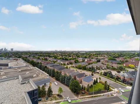 10 Gatineau Drive Vaughan ON L4J 0L2