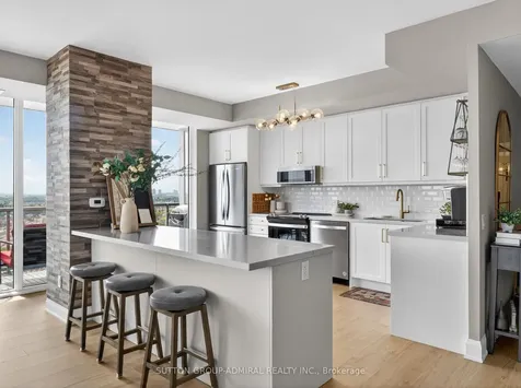 10 Gatineau Drive Vaughan ON L4J 0L2