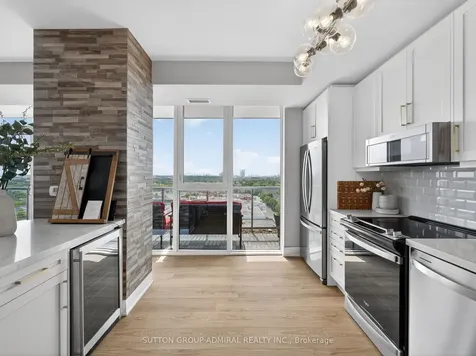 10 Gatineau Drive Vaughan ON L4J 0L2