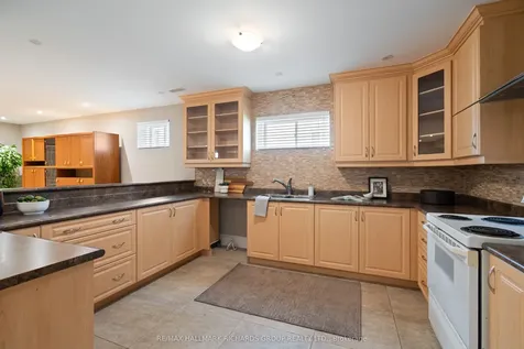 42 Germana Place Vaughan ON L6A 4R5
