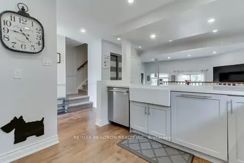 64 Durie Lane Markham ON L3T 5H5