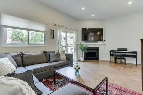 64 Durie Lane Markham ON L3T 5H5