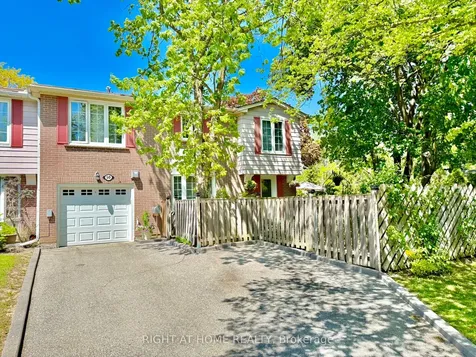 50 Rathfon Crescent Richmond Hill ON L4C 5B7