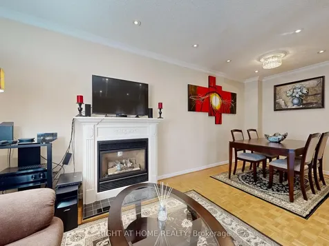 50 Rathfon Crescent Richmond Hill ON L4C 5B7