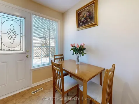 50 Rathfon Crescent Richmond Hill ON L4C 5B7