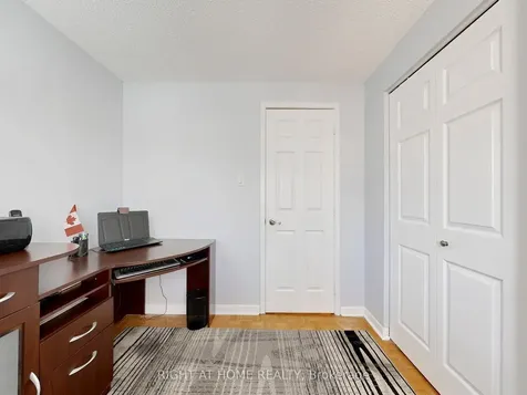50 Rathfon Crescent Richmond Hill ON L4C 5B7