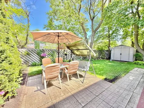 50 Rathfon Crescent Richmond Hill ON L4C 5B7