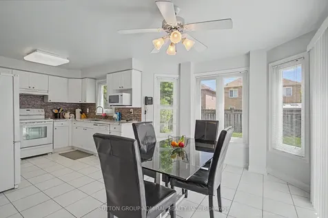 9 Hammerstone Crescent Vaughan ON L4J 8B5
