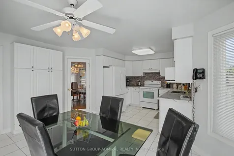 9 Hammerstone Crescent Vaughan ON L4J 8B5
