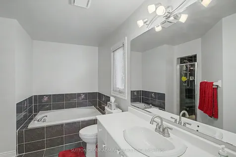 9 Hammerstone Crescent Vaughan ON L4J 8B5