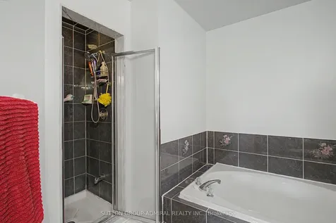 9 Hammerstone Crescent Vaughan ON L4J 8B5