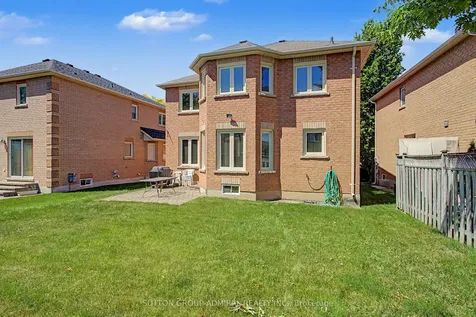 9 Hammerstone Crescent Vaughan ON L4J 8B5