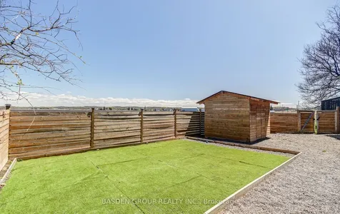 545 Wist Road King ON L7B 0E9