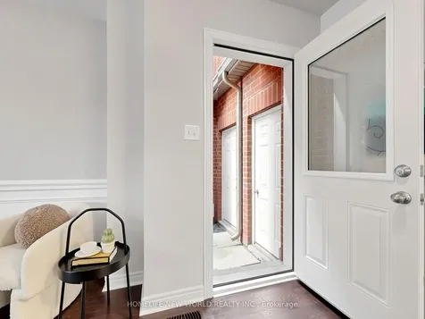 41 Napanee Street Richmond Hill ON L4E 0X3