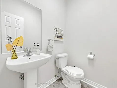 41 Napanee Street Richmond Hill ON L4E 0X3