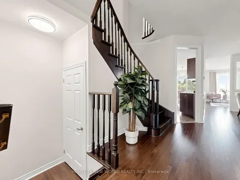 41 Napanee Street Richmond Hill ON L4E 0X3