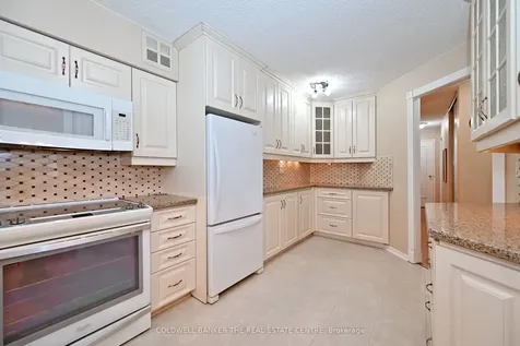 250 Davis Drive Newmarket ON L3Y 7T7
