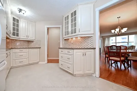 250 Davis Drive Newmarket ON L3Y 7T7