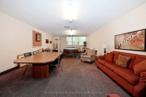 250 Davis Drive Newmarket ON L3Y 7T7
