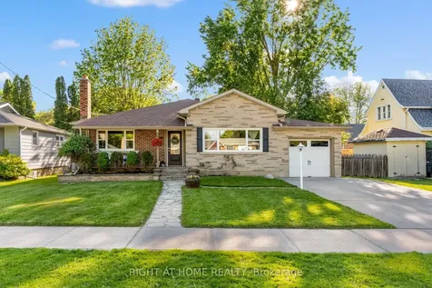 102 Paris Street New Tecumseth ON L9R 1H2