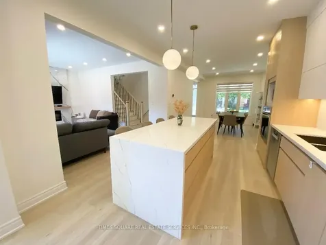 9 Quail Hollow N/a Markham ON L6B 0K7
