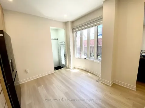 9 Quail Hollow N/a Markham ON L6B 0K7