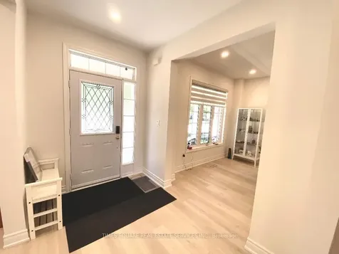 9 Quail Hollow N/a Markham ON L6B 0K7