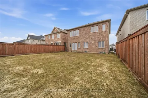 977 Larter Street Innisfil ON L9S 0J9