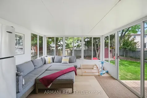 20 Northgate Drive Bradford West Gwillimbury ON L3Z 2H5