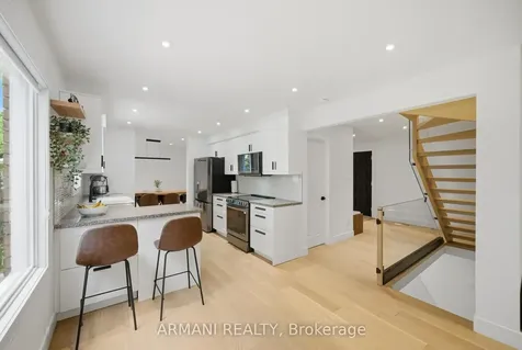20 Northgate Drive Bradford West Gwillimbury ON L3Z 2H5