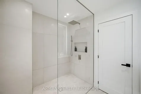 20 Northgate Drive Bradford West Gwillimbury ON L3Z 2H5
