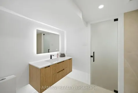 20 Northgate Drive Bradford West Gwillimbury ON L3Z 2H5