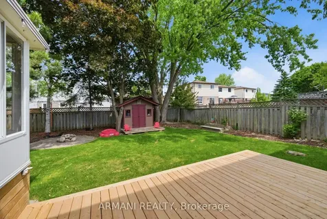 20 Northgate Drive Bradford West Gwillimbury ON L3Z 2H5