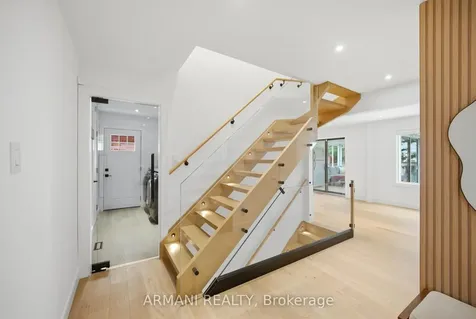 20 Northgate Drive Bradford West Gwillimbury ON L3Z 2H5
