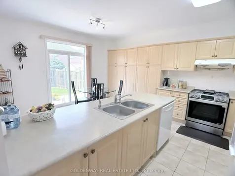 152 Stonebridge Drive Markham ON L6C 2J7
