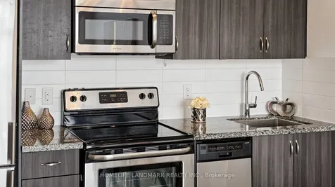 8763 Bayview Avenue Richmond Hill ON L4B 3V1