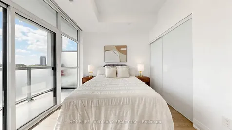 8763 Bayview Avenue Richmond Hill ON L4B 3V1