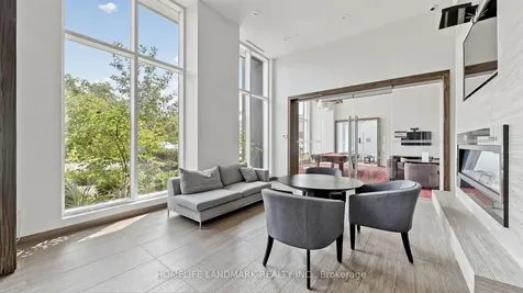 8763 Bayview Avenue Richmond Hill ON L4B 3V1