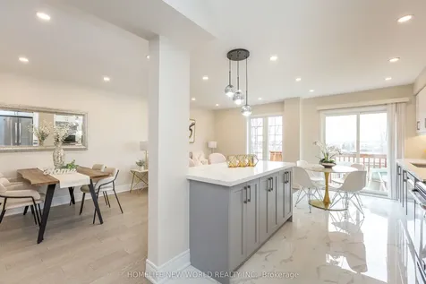 164 Banbrooke Crescent Newmarket ON L3X 2W6