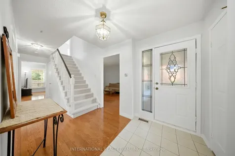 39 Couperthwaite Crescent Markham ON L3R 6N4