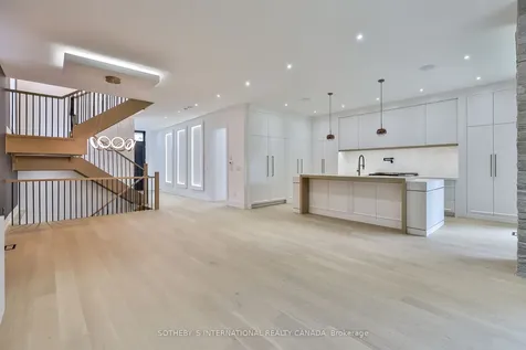 220 Harlandale Avenue Toronto ON M2N 1P7