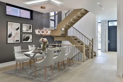 220 Harlandale Avenue Toronto ON M2N 1P7