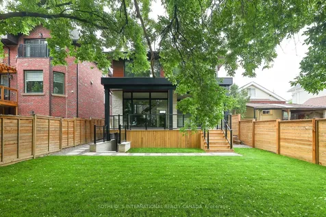 220 Harlandale Avenue Toronto ON M2N 1P7