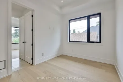 220 Harlandale Avenue Toronto ON M2N 1P7