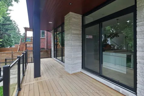 220 Harlandale Avenue Toronto ON M2N 1P7